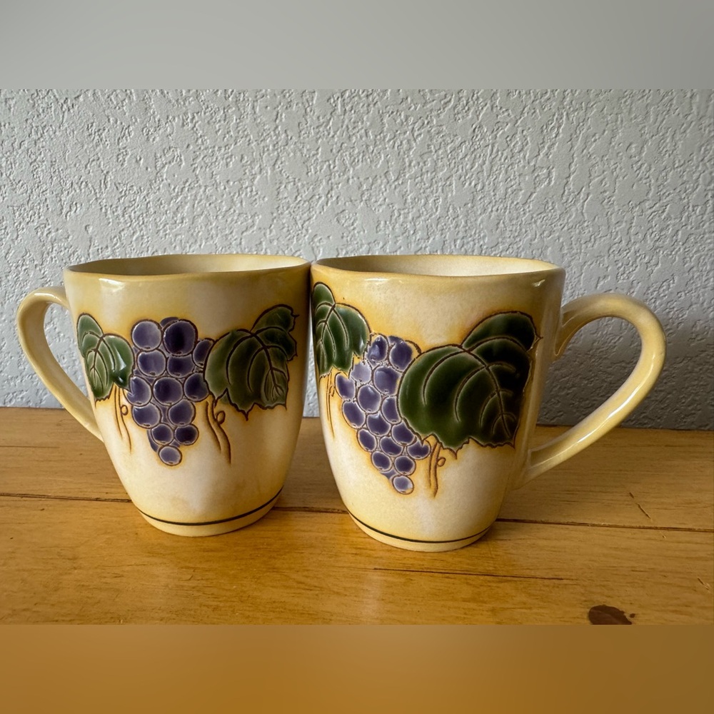 NWT Sango Grape Mug Set